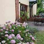 ゲストハウス Am Holzgraben 3*